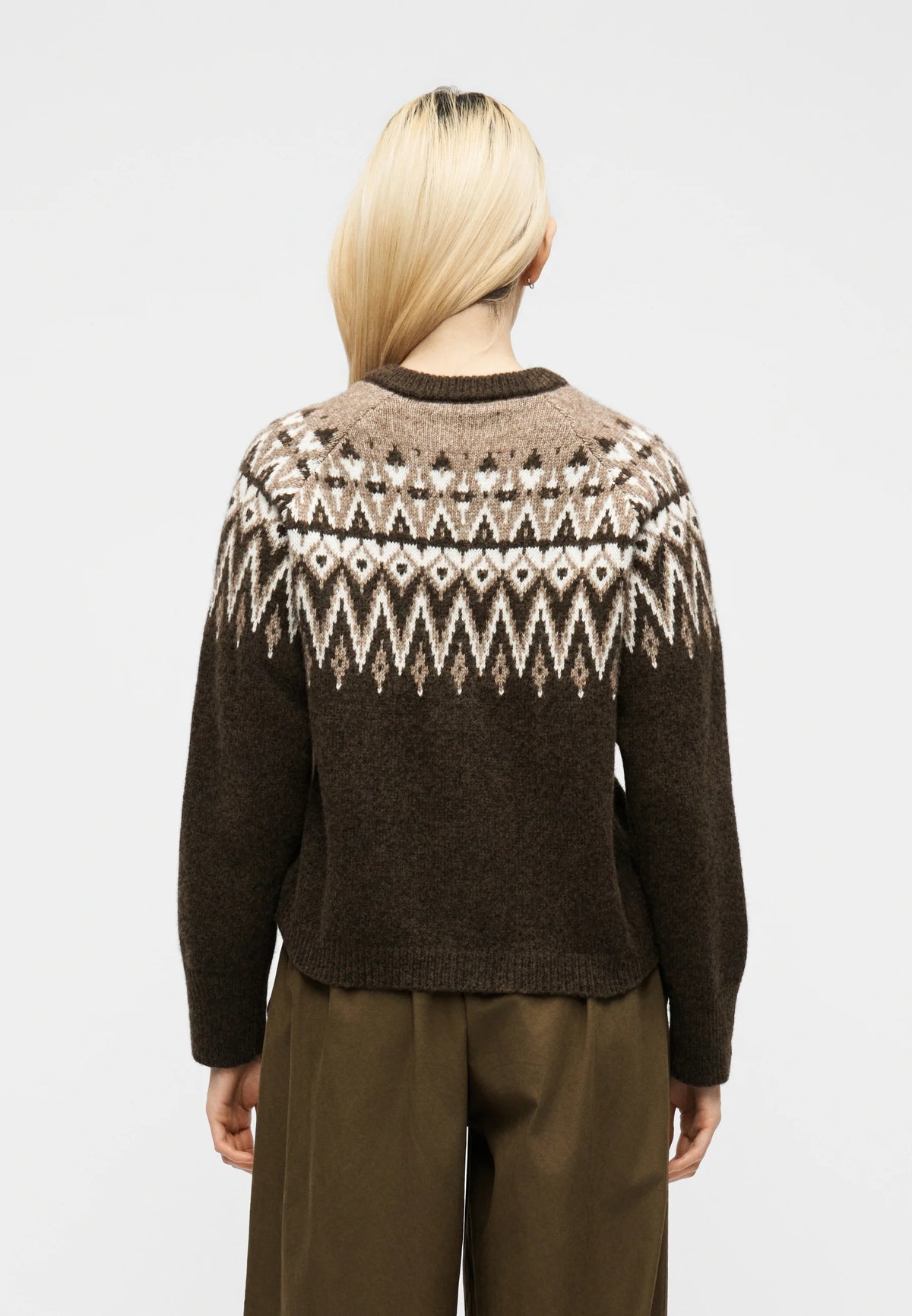 NORWEGIAN CARDIGAN - DARK BROWN