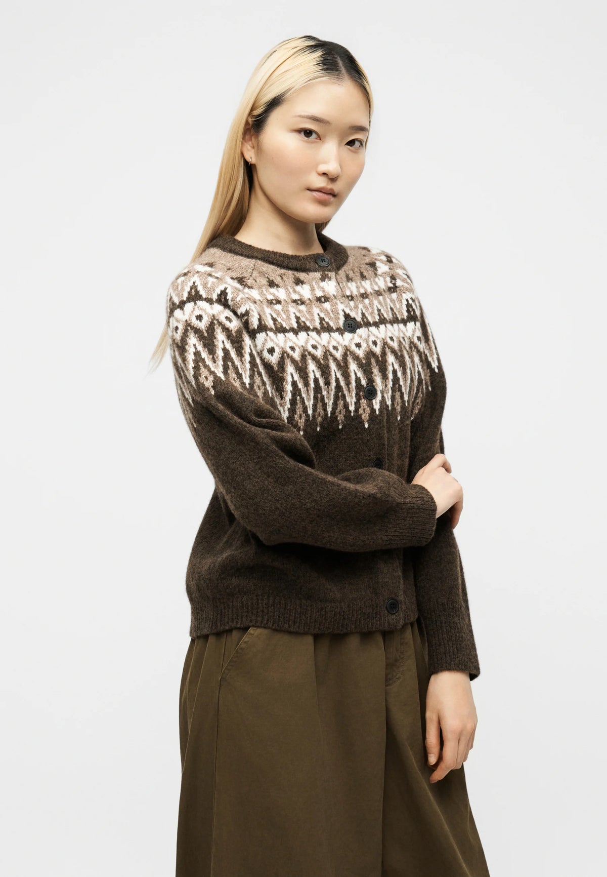 NORWEGIAN CARDIGAN - DARK BROWN