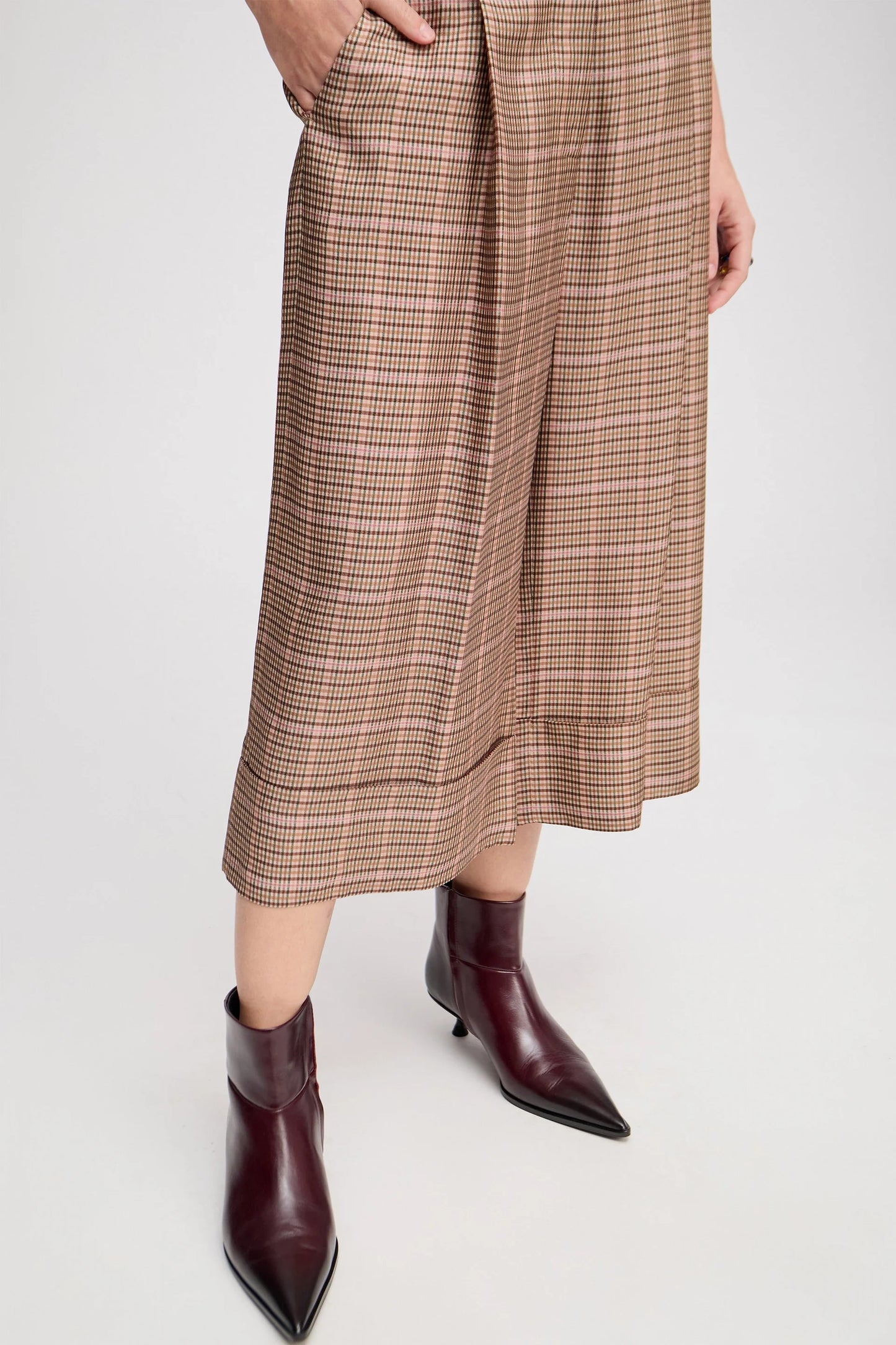 LYNHAVEN PANTS - MOCCA
