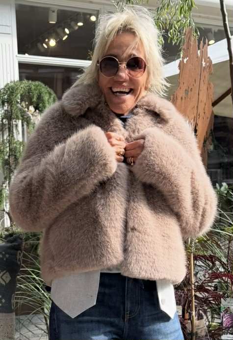 FAUX FUR FRAKKE - H5WW09