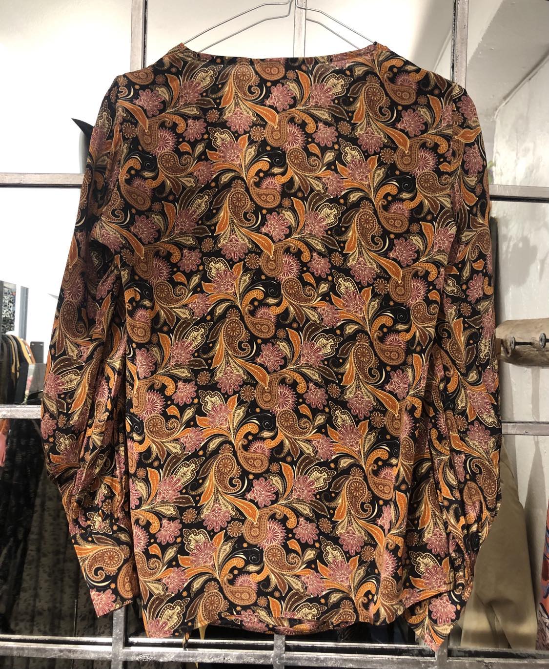 FRIDAY WRAP TOP - MULTI PAISLEY