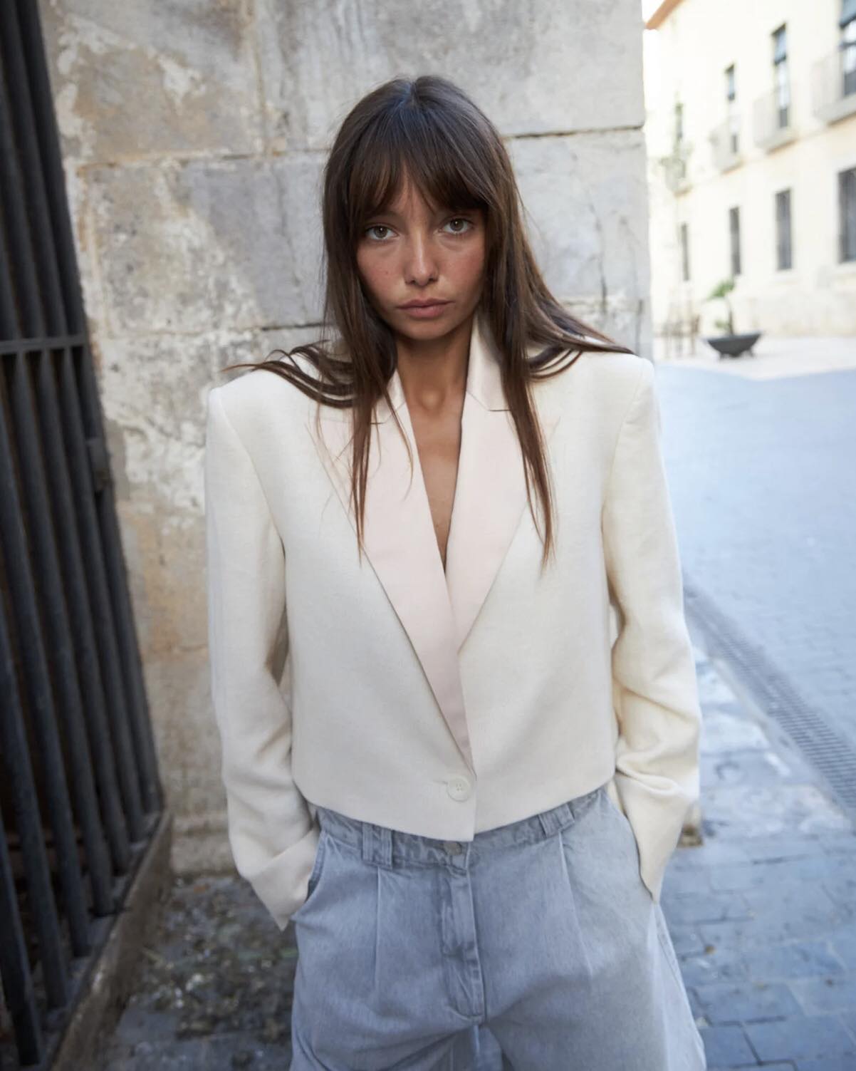 TAILORED TUXEDO BLAZER