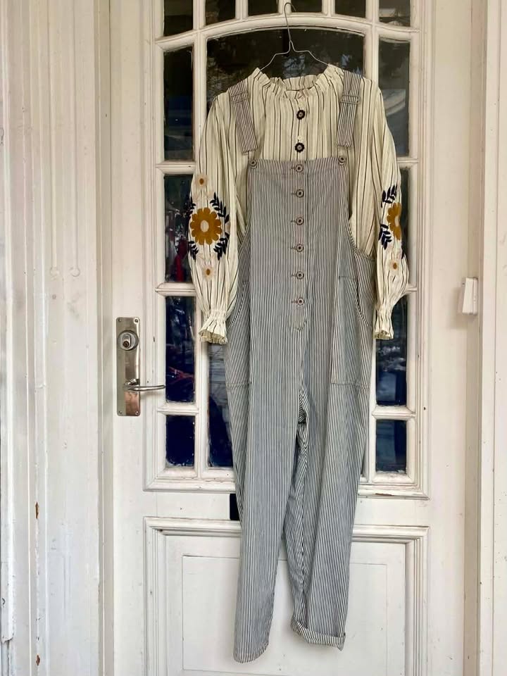 KATRINE BLUSE - BLOMST HVID/SORT