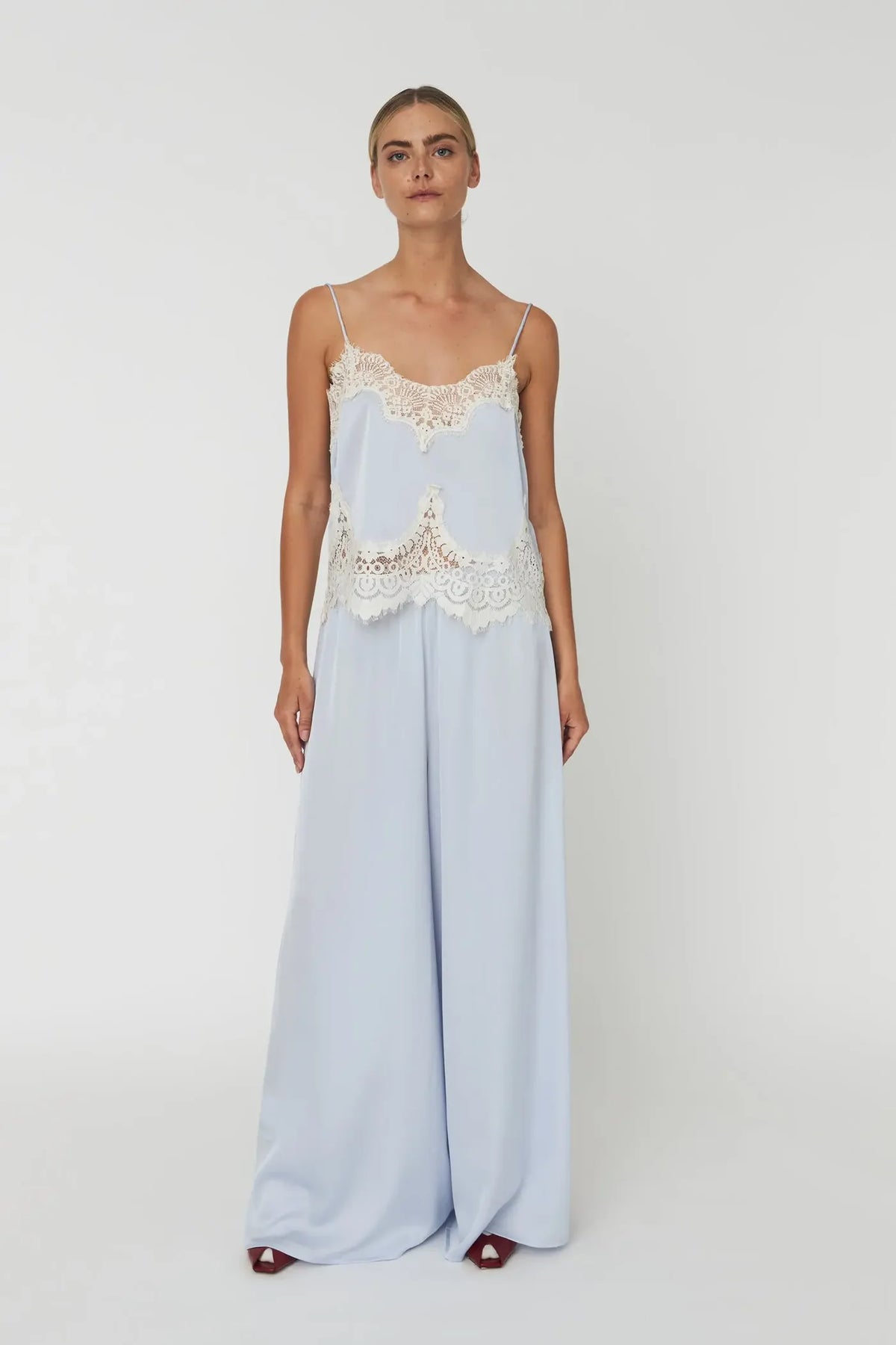 DELICATE LACE TOP - DUST BLUE