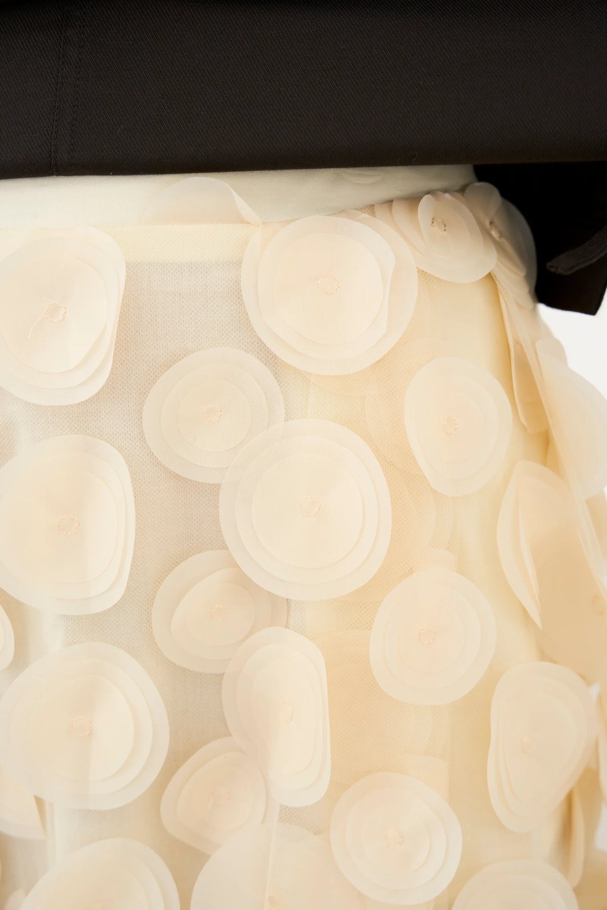 PD- DONNA DOT SKIRT - OYSTER WHITE