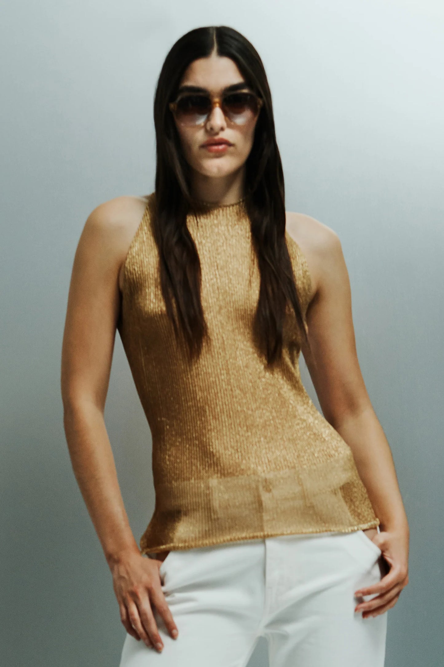 HALTER NECK TANKTOP - GOLD