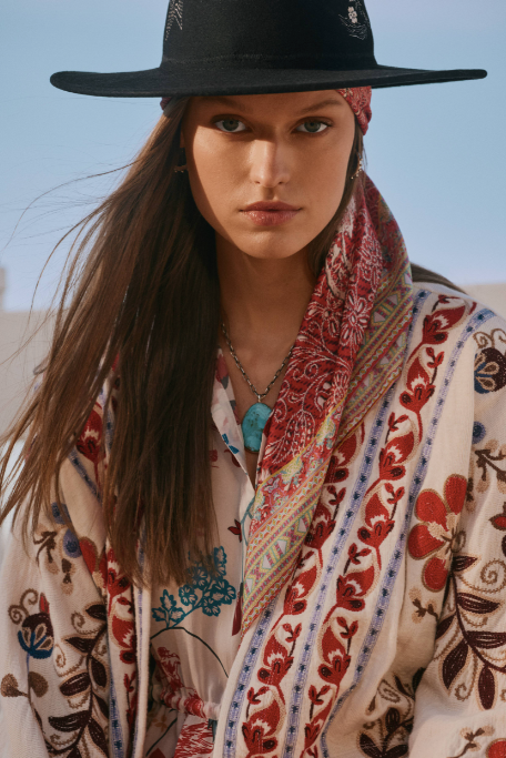 RØDT SILKETØRKLÆDE