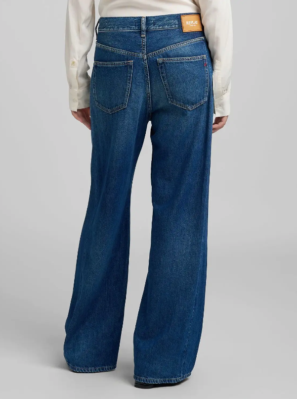 NARJA BAGGY-FIT JEANS - MEDIUM BLUE