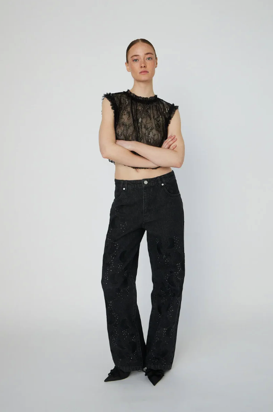 SHEER CROPPED LACE TOP - BLACK