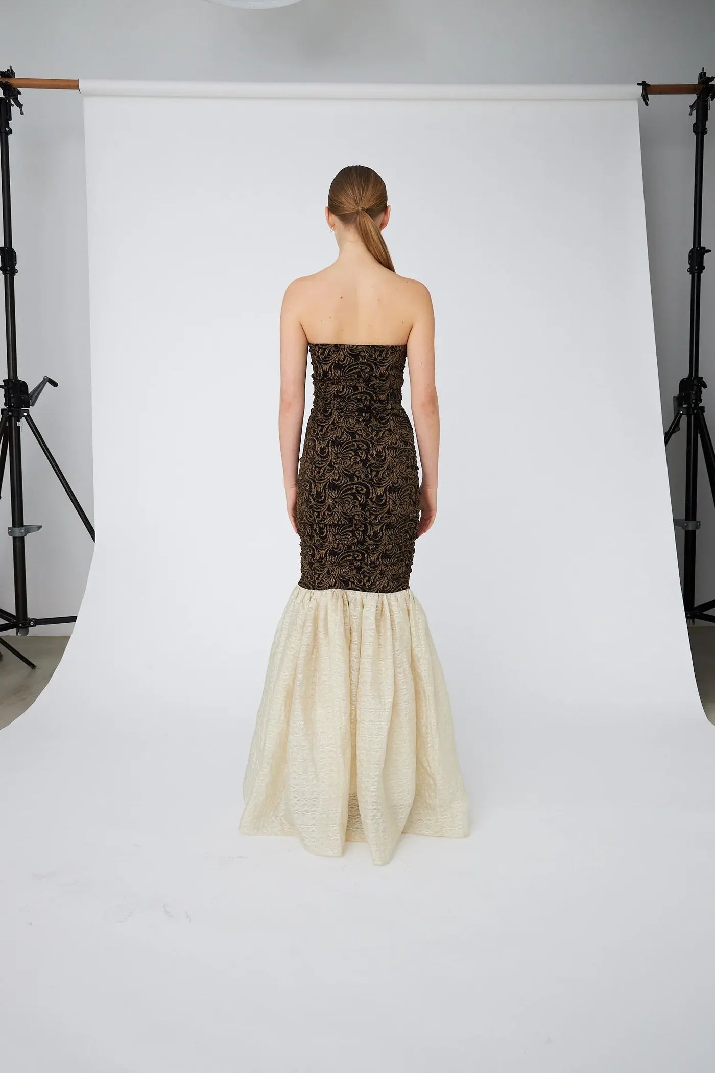 STRAPLESS JERSEY MAXI DRESS- BLACK CREME
