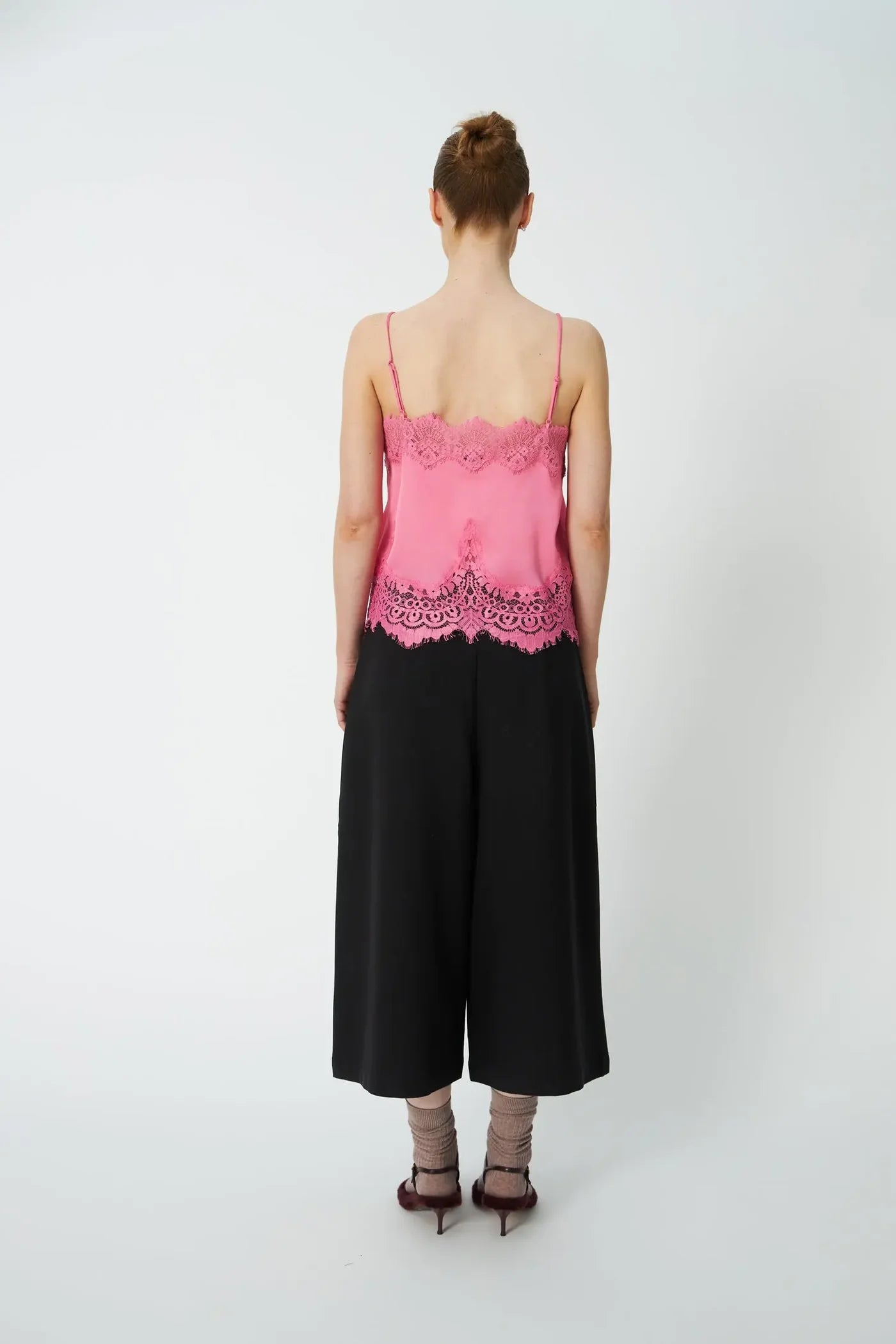 BLONDE TOP -AMAZING PINK