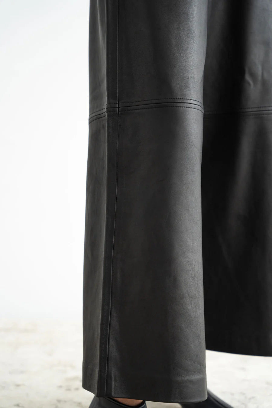 FRANKIE PANTS - LEATHER BLACK