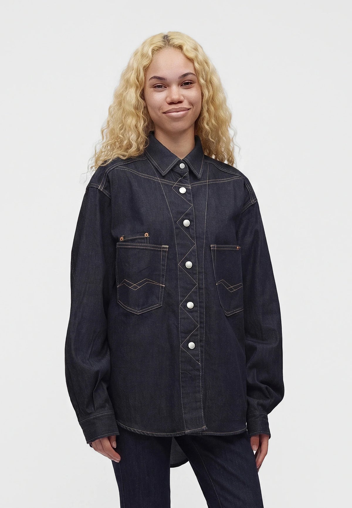 DENIM SKJORTE - OVERSIZE DARK BLUE