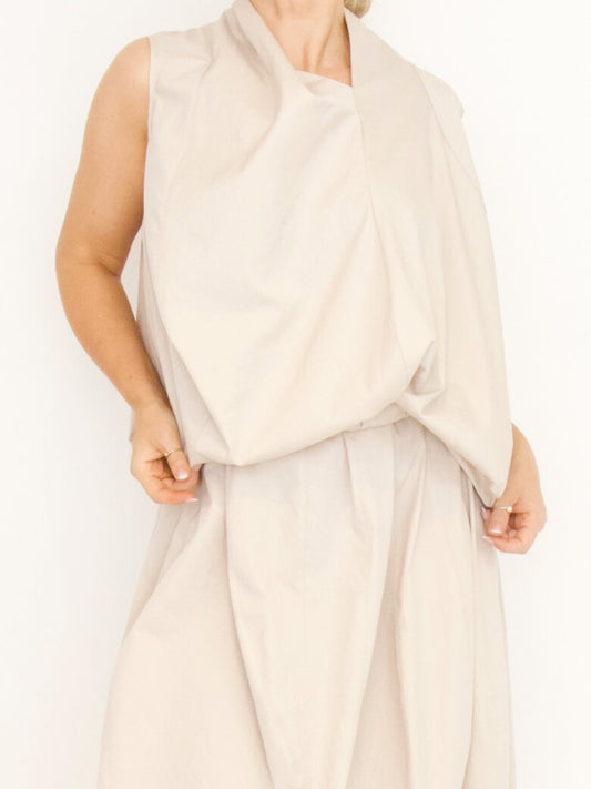 PALMA ELEGANT LØSTSIDDENDE TOP - BEIGE