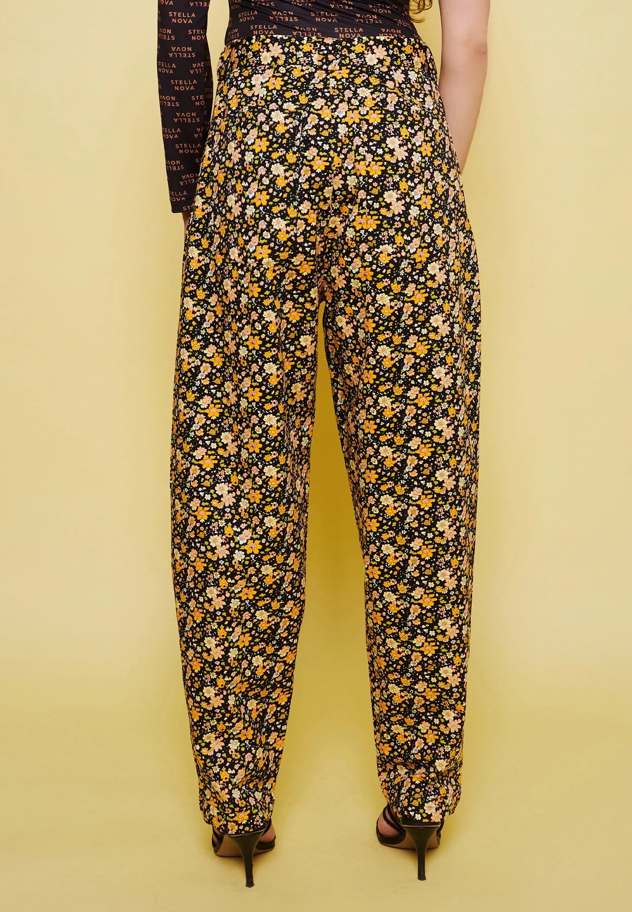 Matti Bukser - Black Multicolour Flower