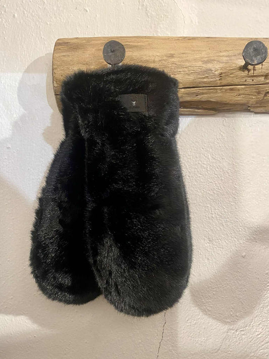 FAKE FUR LUFFER - 01 BLACK