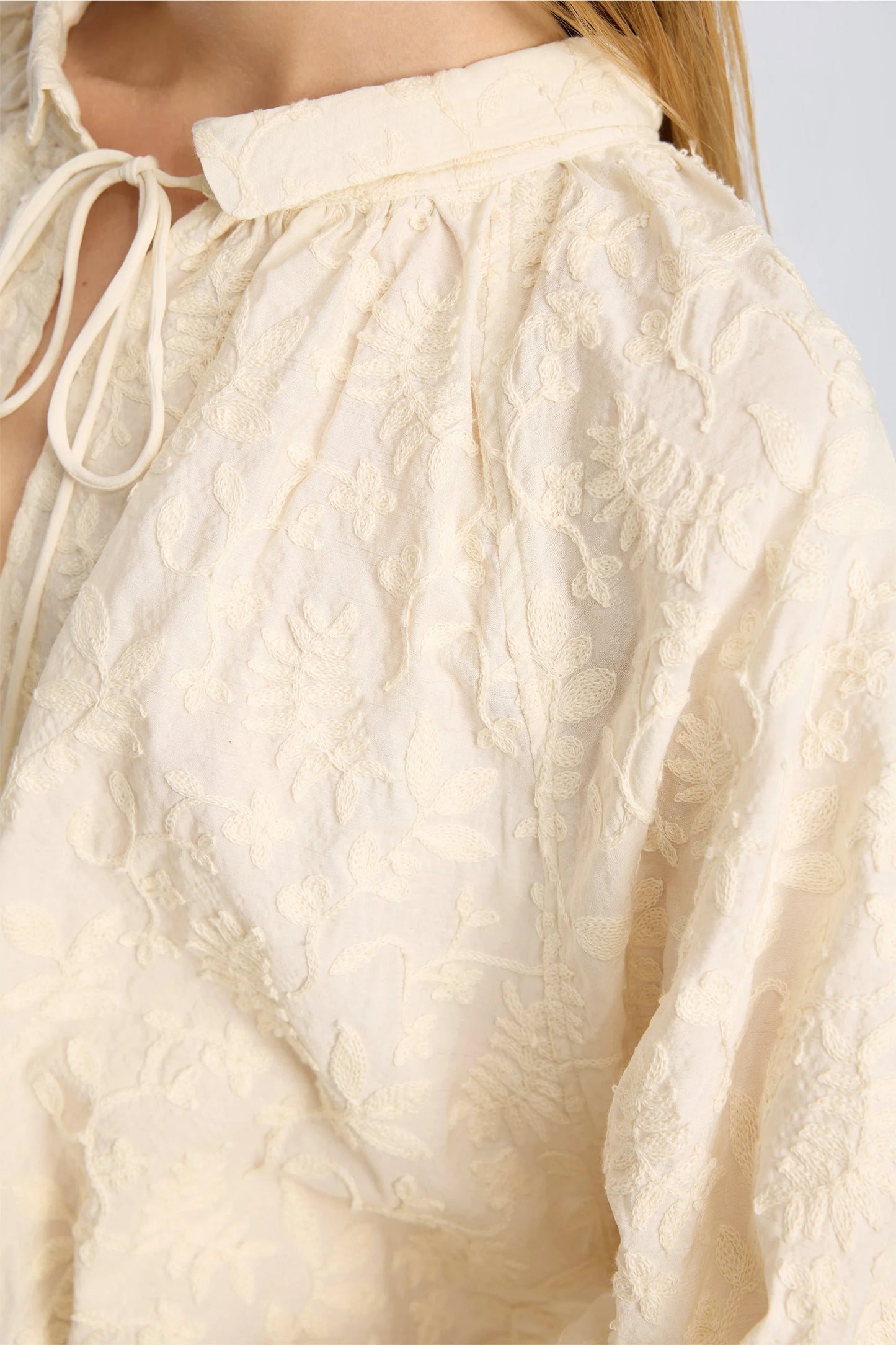 BETULLI KJOLE - CREME