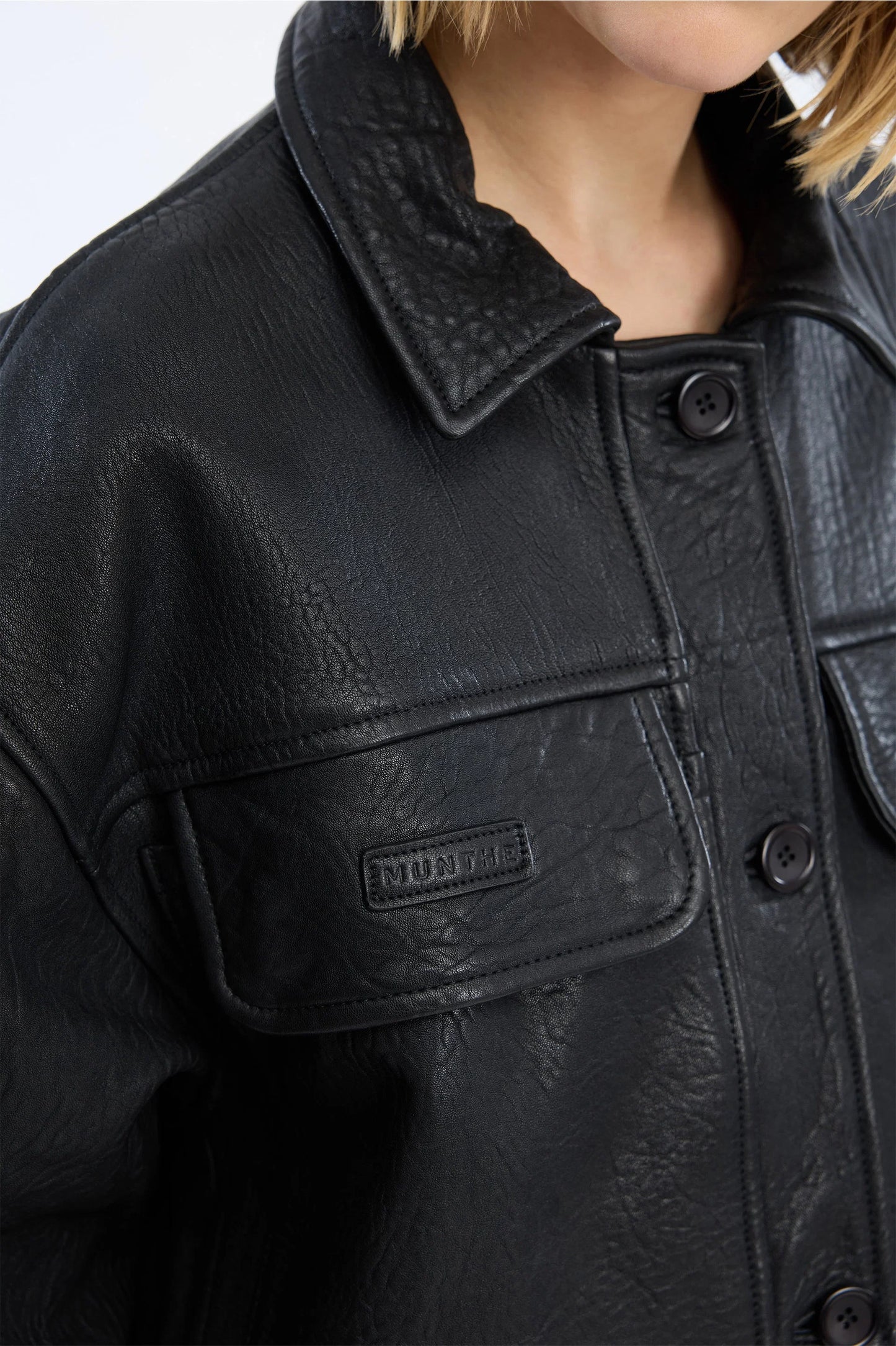 VINETH LEATHER - BLACK
