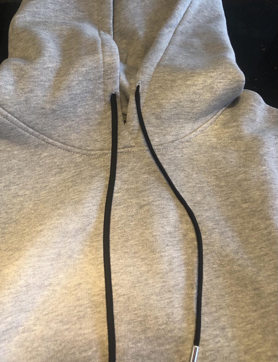 HOODIE KAYALA LABEL - GRÅMELANGE