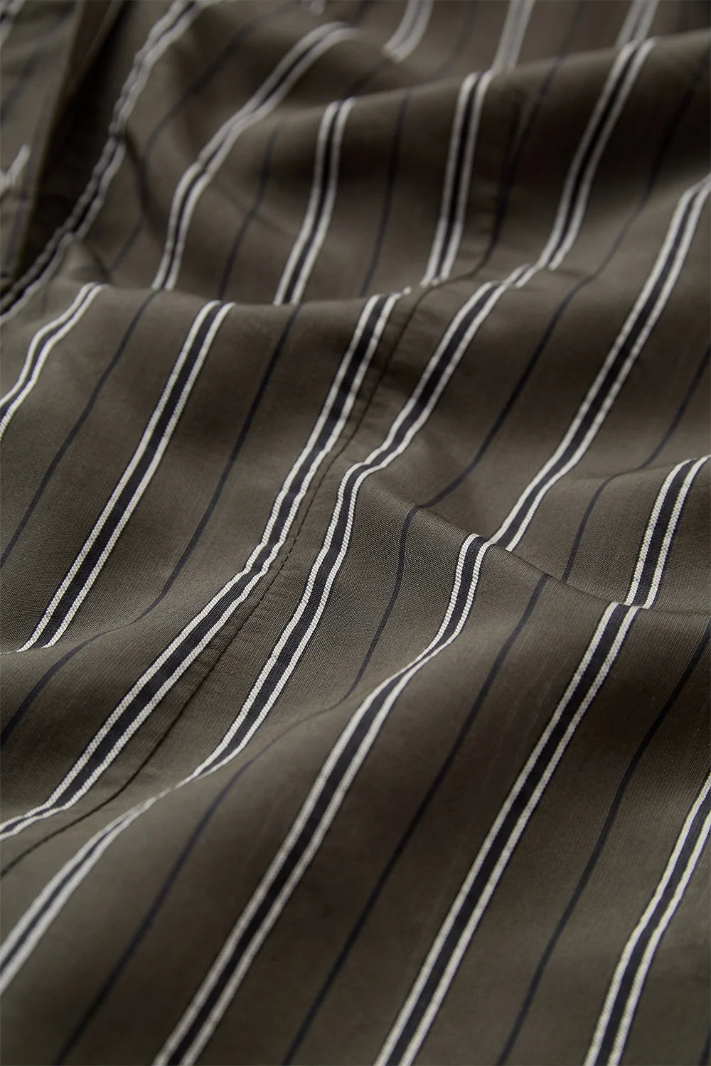 AT- GWEN BIG SCARF SHIRT STUNNING STRIPE -
