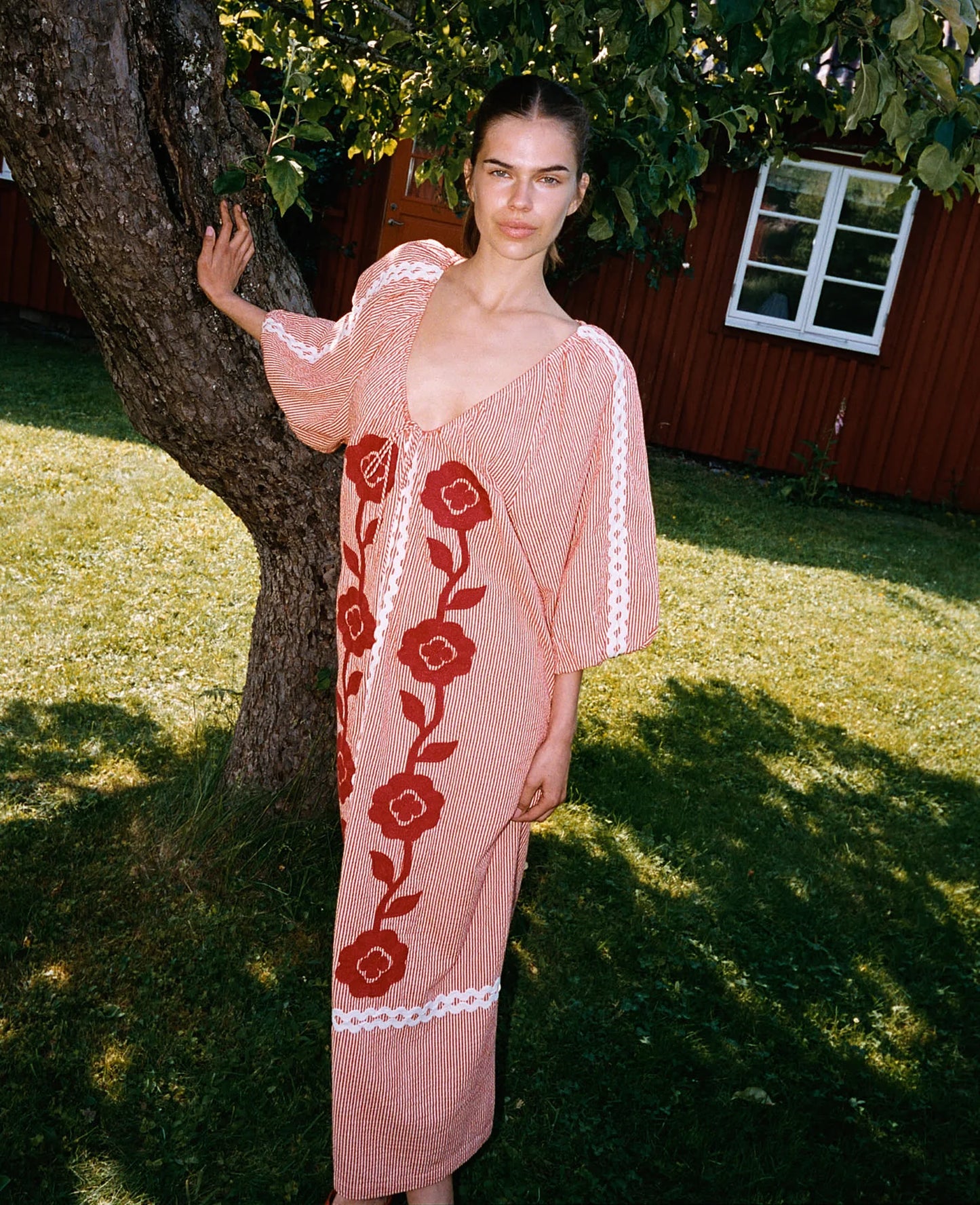 ABELONE DRESS -  RED FLOWER