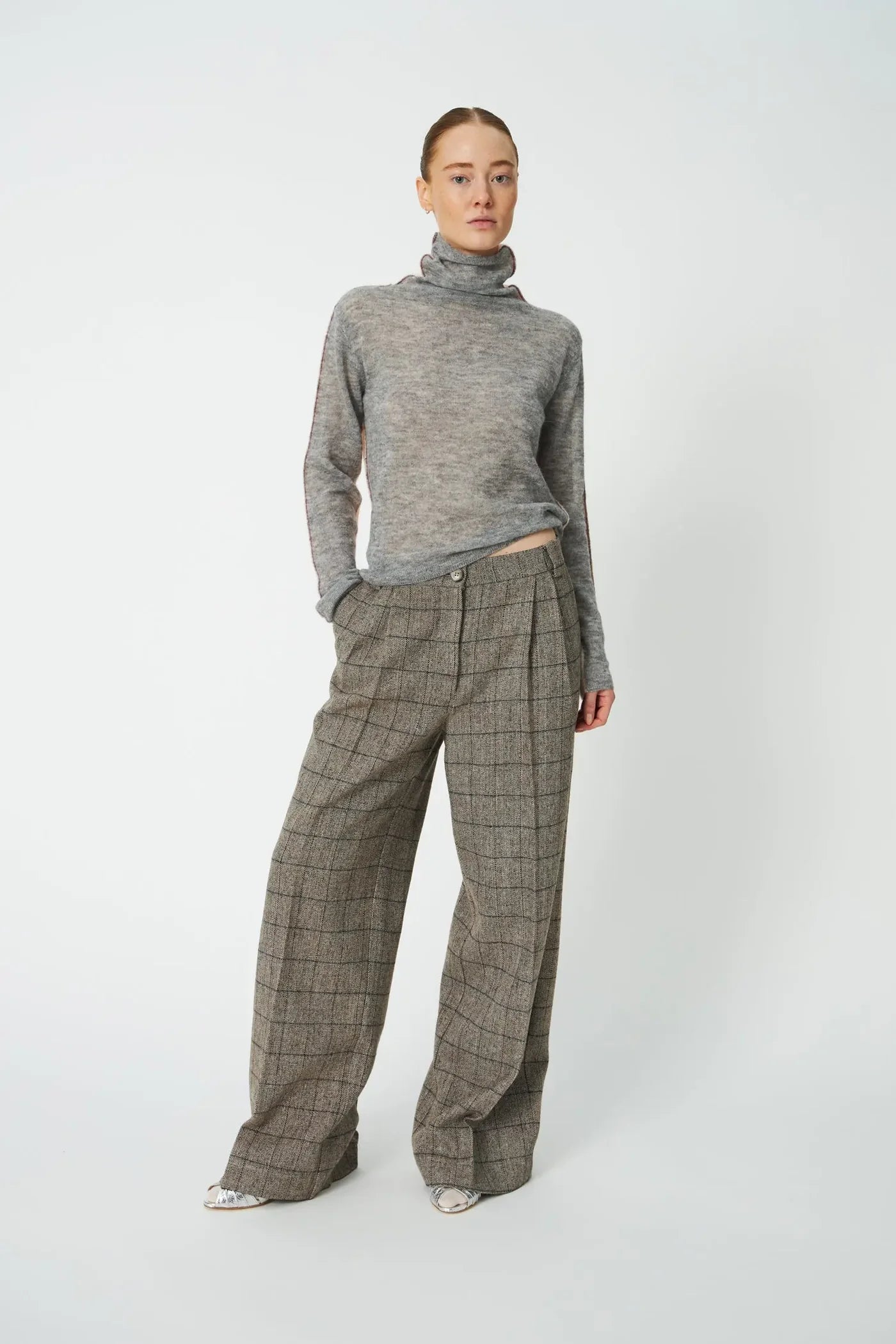 TURTLENECK ALPACA SWEATER - PALE PINK