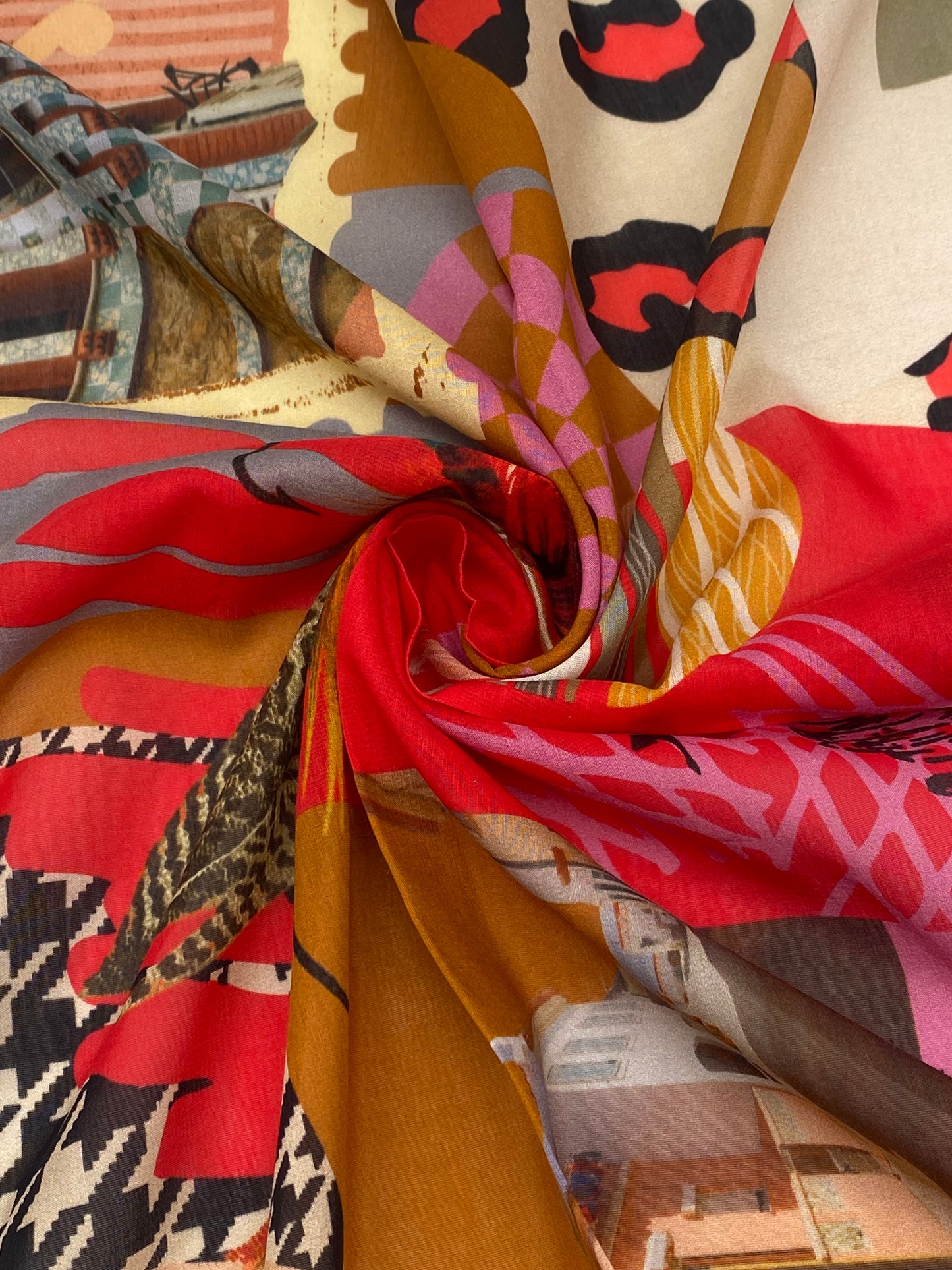 SMALL SILK SCARF - RED/PRINTED