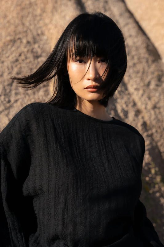 JOY BLUSE - SORT