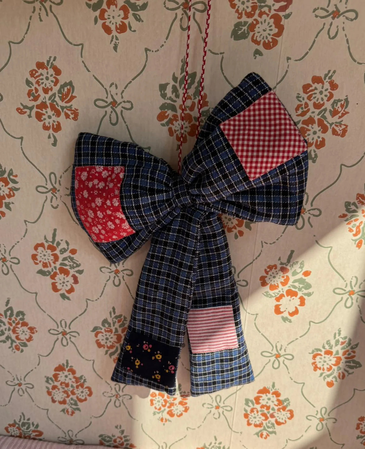 BIG BOW - BLUE CHECKS