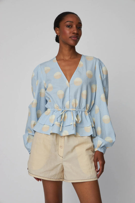 BIG DOT BLOUSE - LIGHT BLUE