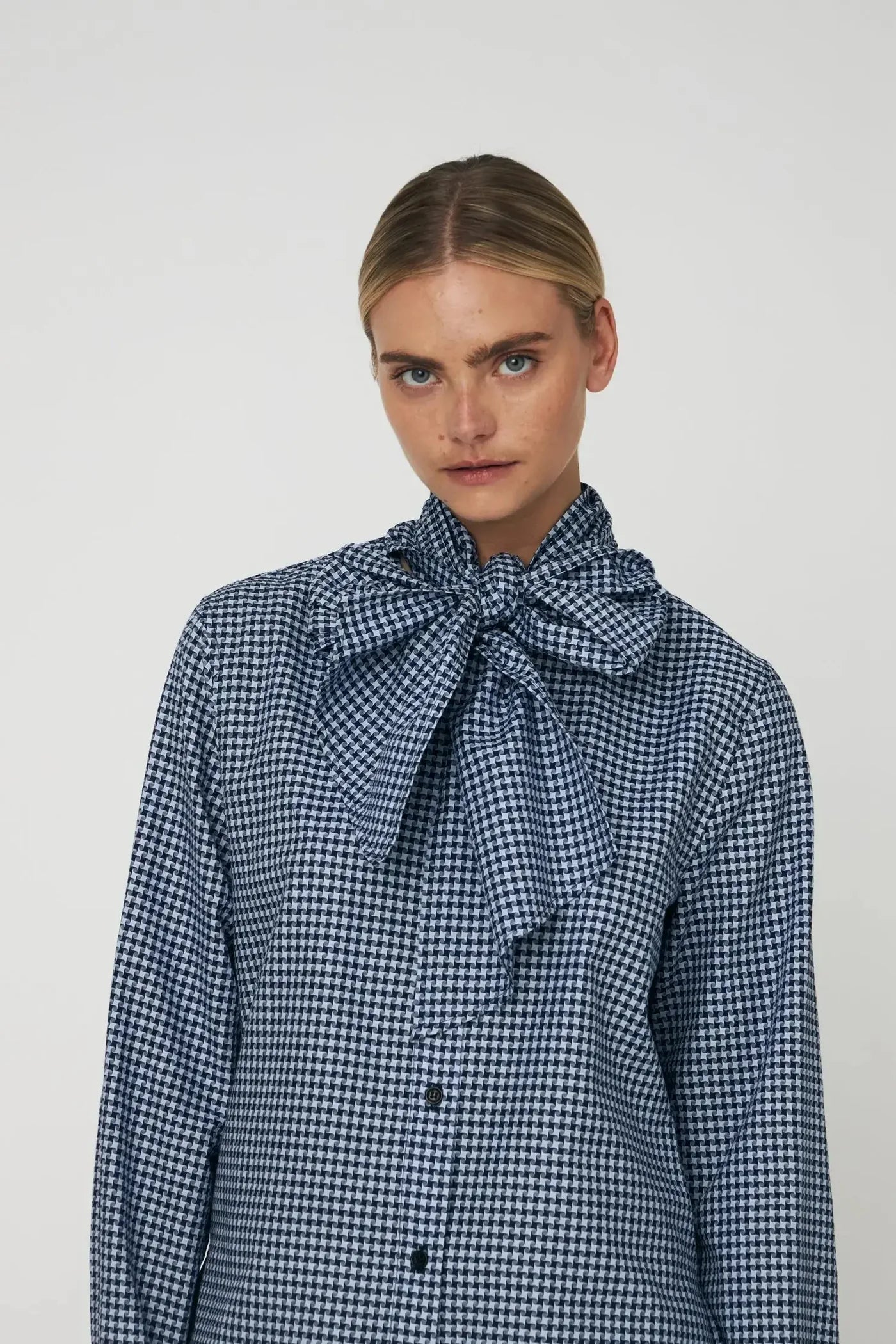 BOW TIE SHIRT - BLUE CHECKS