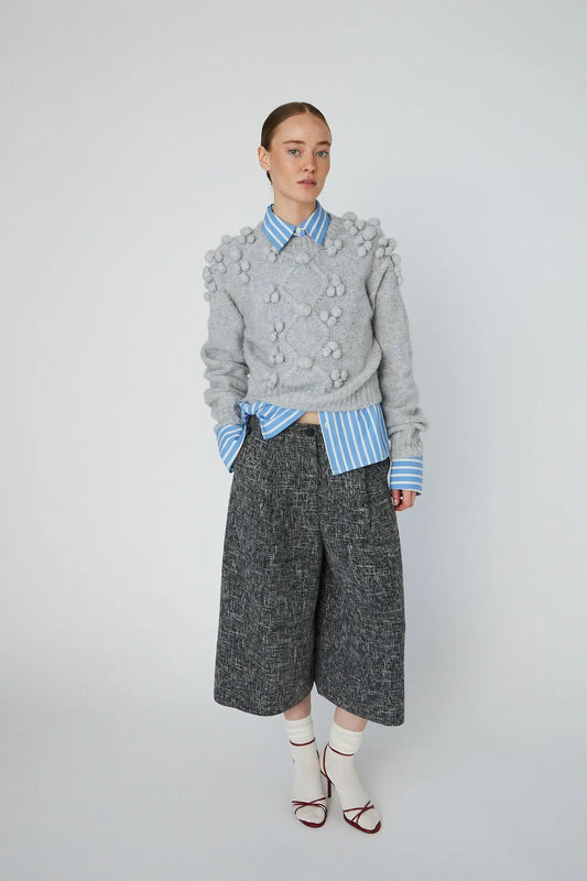 CABLE KNIT WITH BOBBLES - LIGHT GREY MELANGE