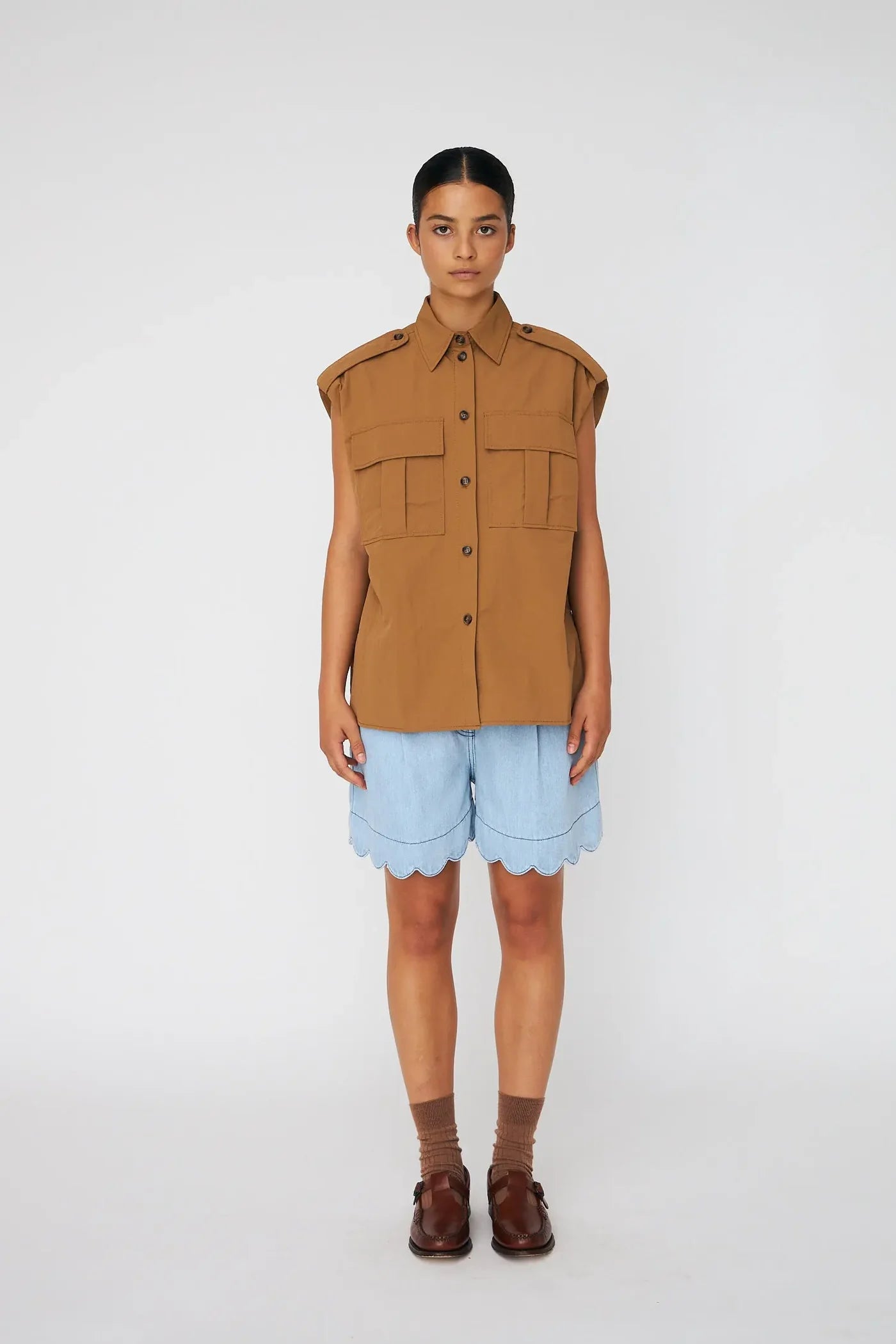 CARAVAN SKJORTE TOP - CAMEL BROWN