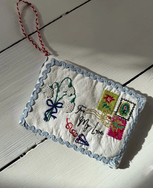 CHRISTMAS LETTER ORNAMENT - OFF WHITE