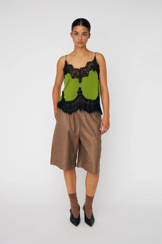 DELICATE BLONDE TOP - GREEN FLASH