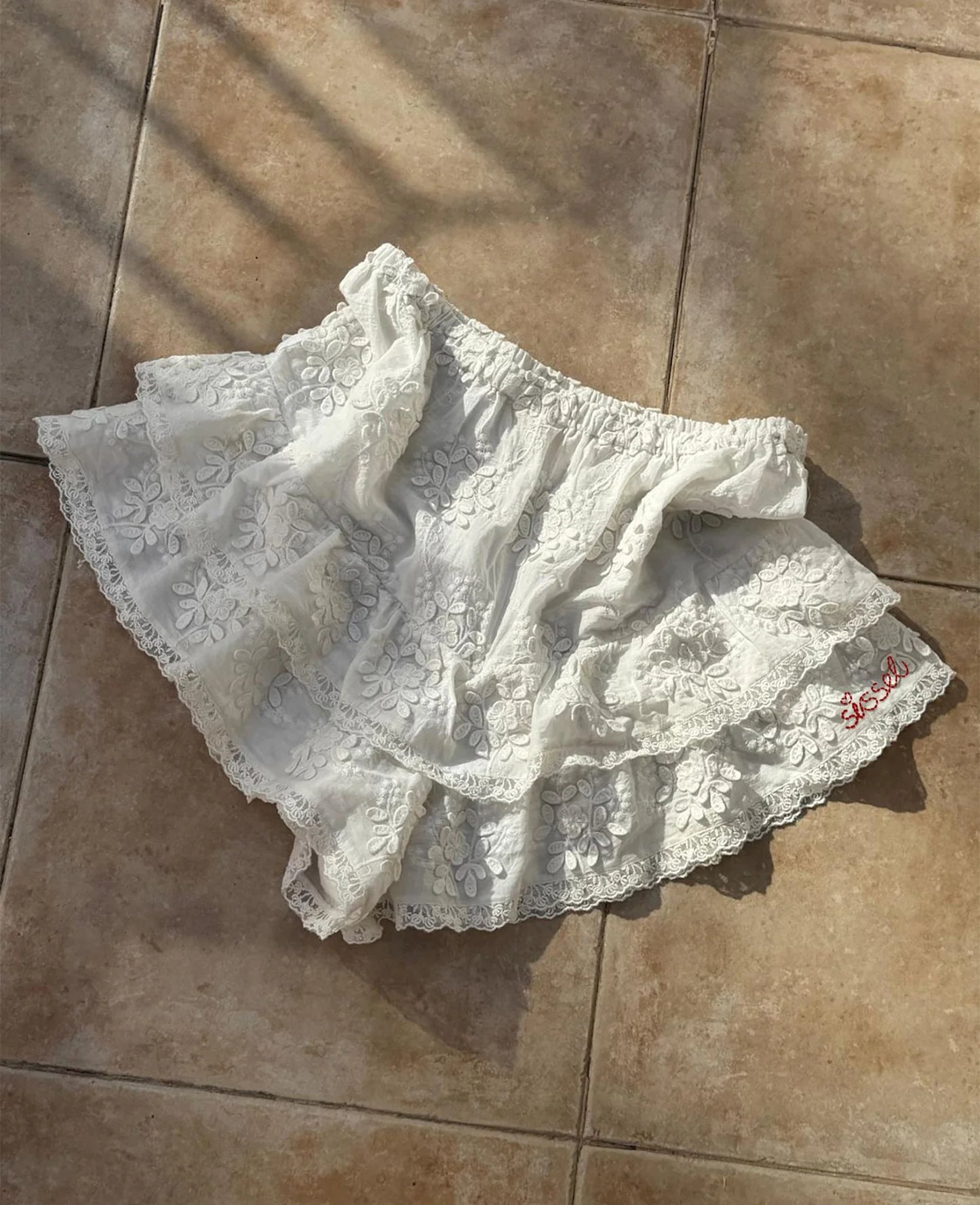 DELPHINE SHORTS - OFF WHITE