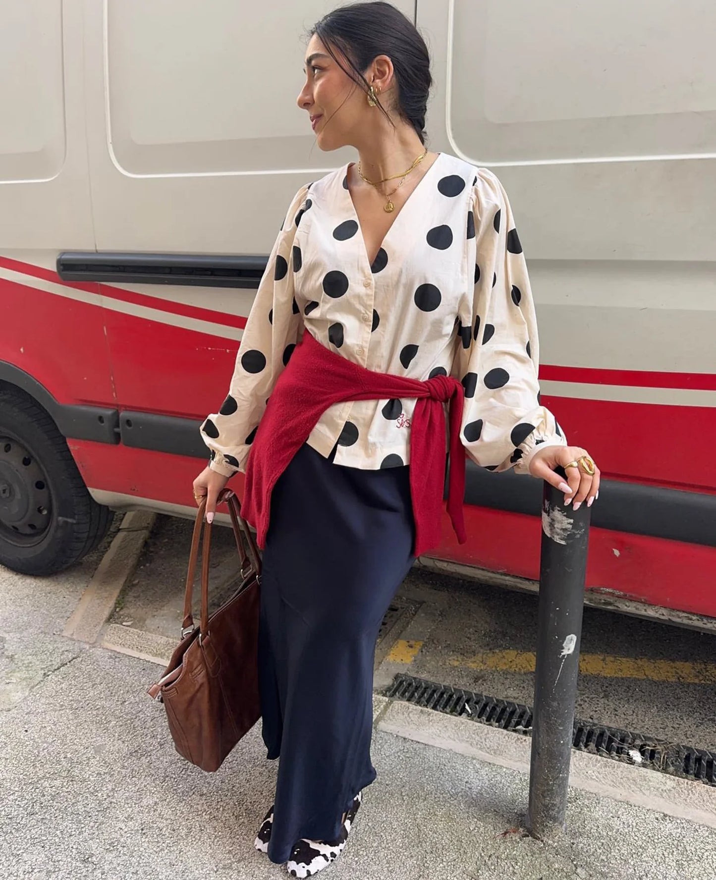 EA SHIRT - BLACK DOT