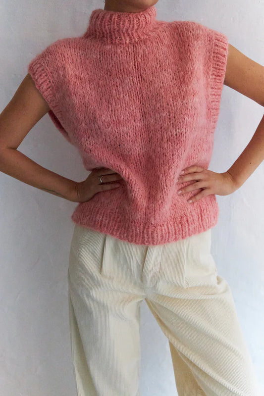 HANDCRAFTED VEST FROM PERU - PEACH ROSE