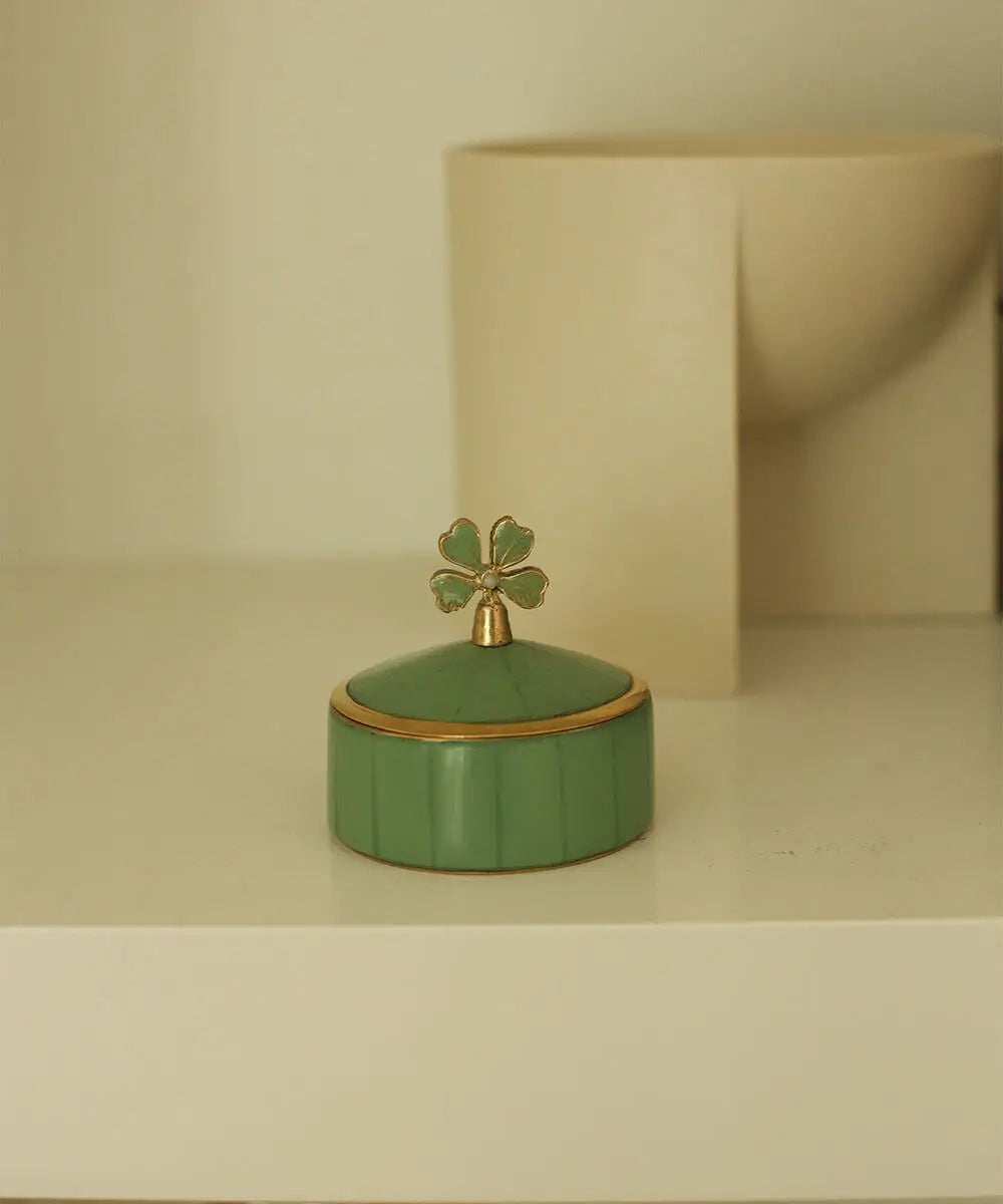 LUCKY CLOVER CIRCUS BOX MEDIUM - GREEN