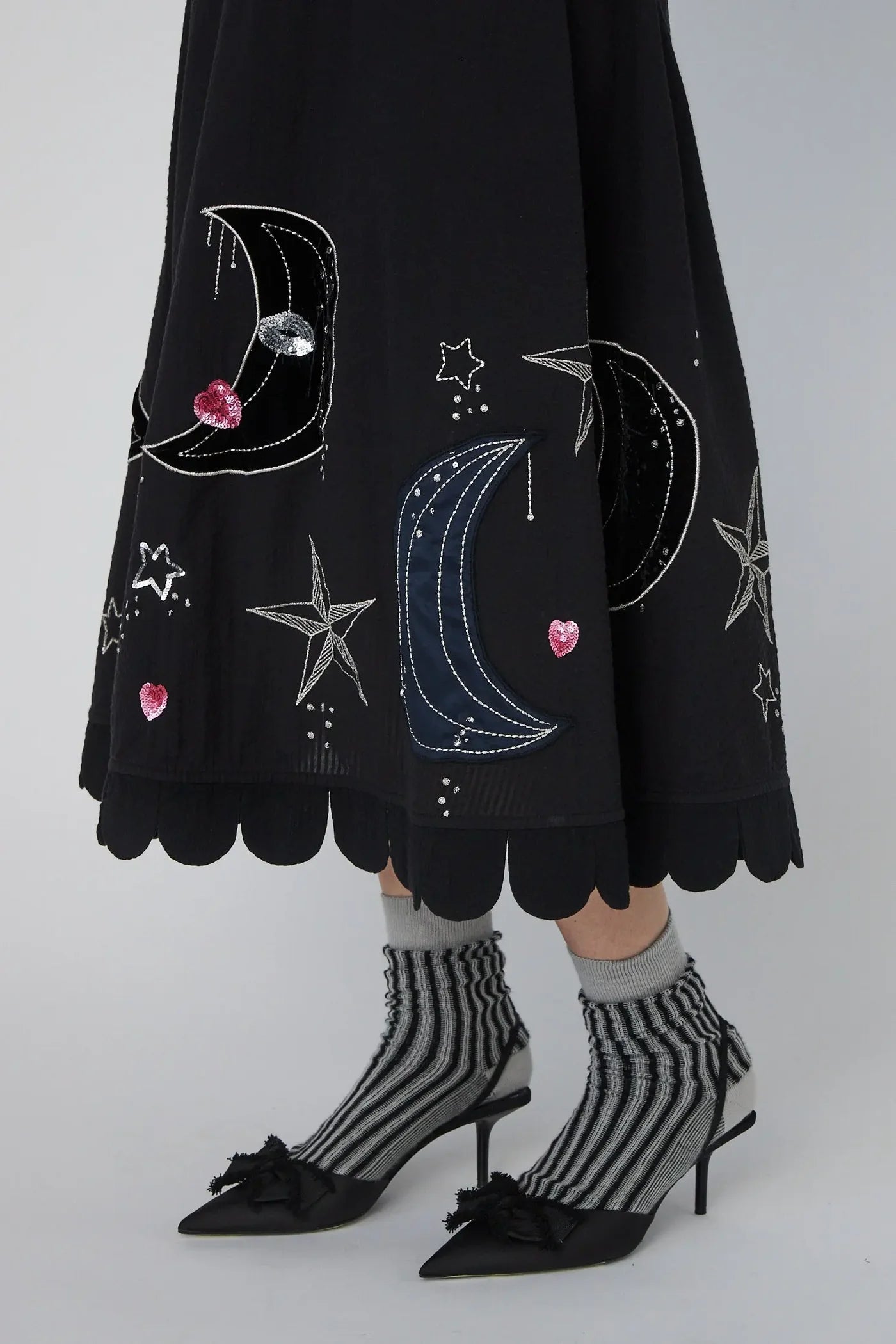 MOON AND STAR EMBROIDERED MIDI DRESS - BLACK