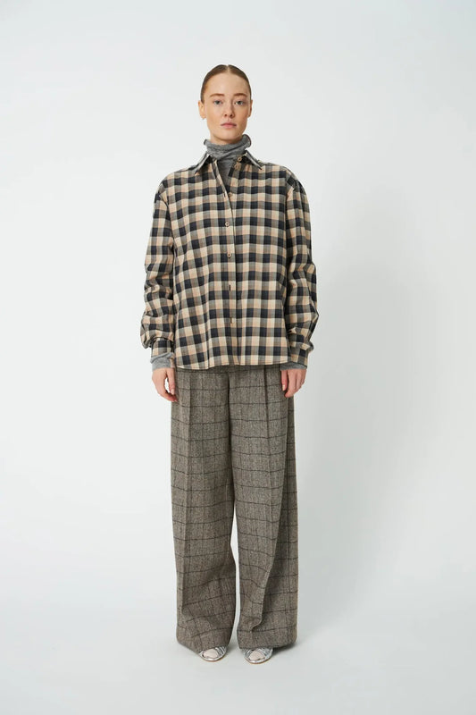 OVERSIZED TERNET SKJORTE - BEIGE/SORT