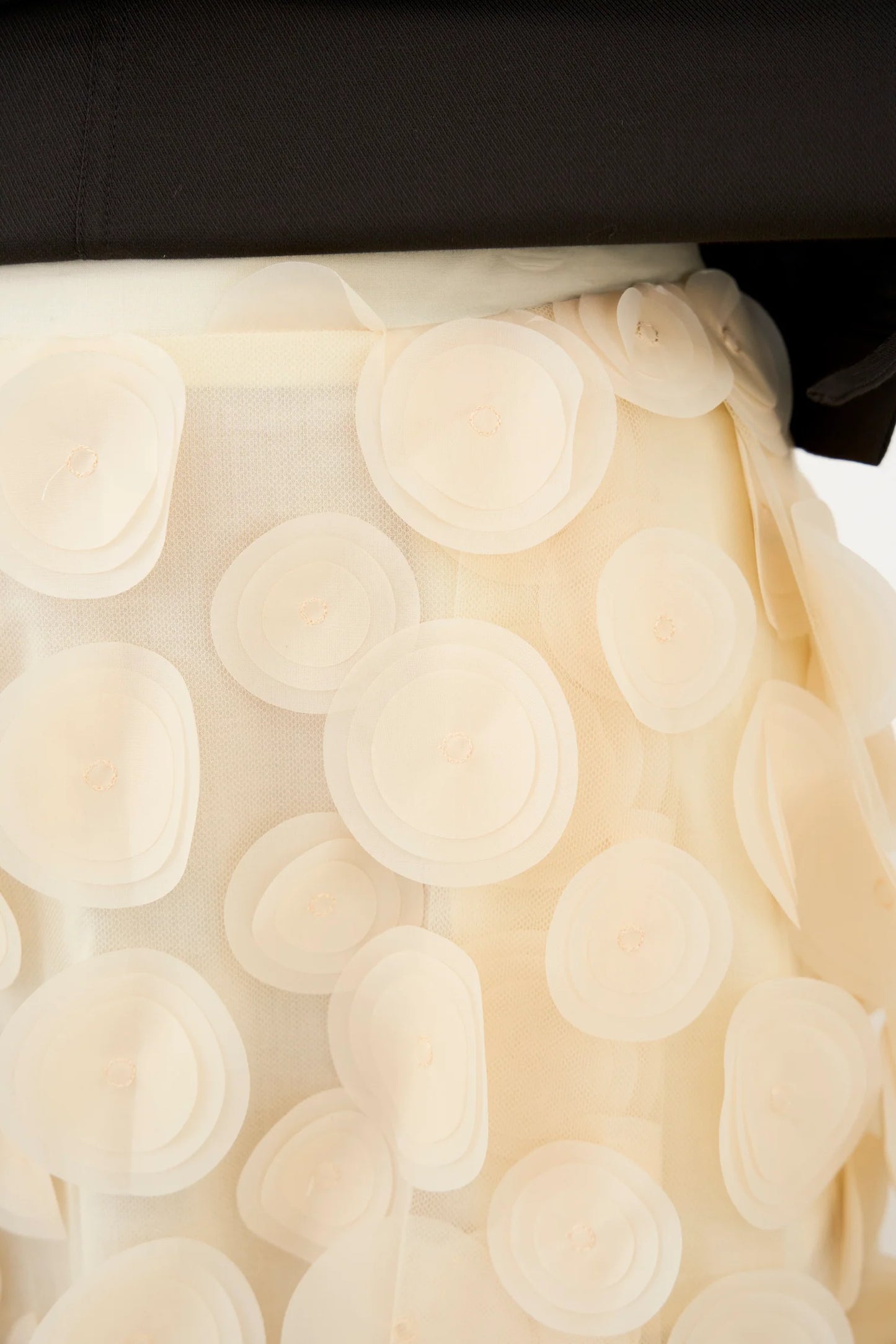 PD- DONNA DOT SKIRT - OYSTER WHITE