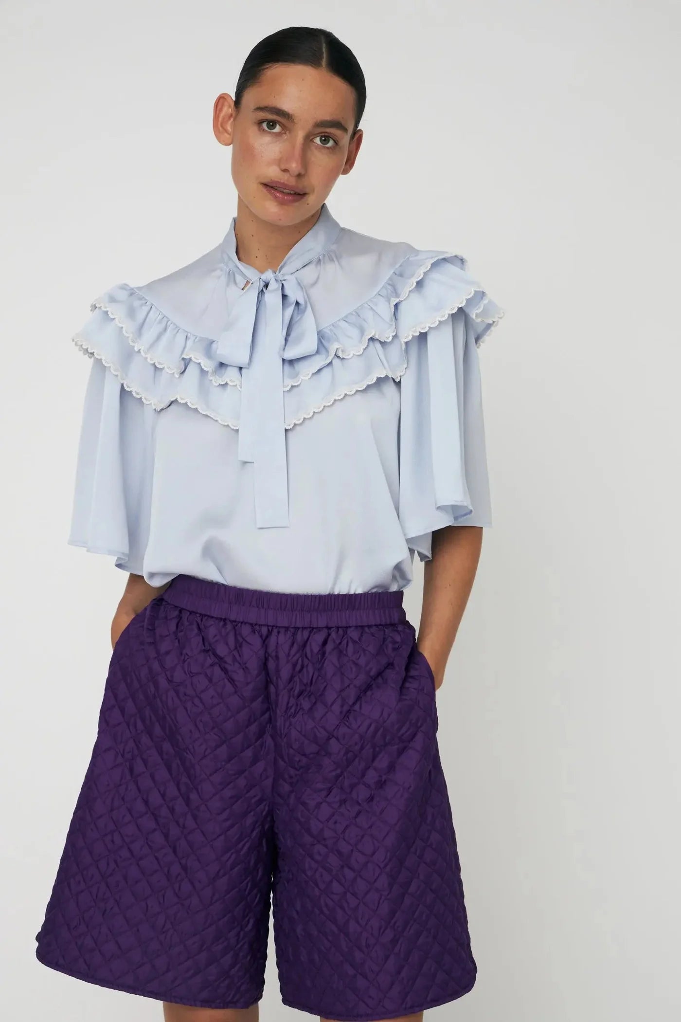 QUILTED SILKE SHORTS -  SEDUCTIVE PURPLE