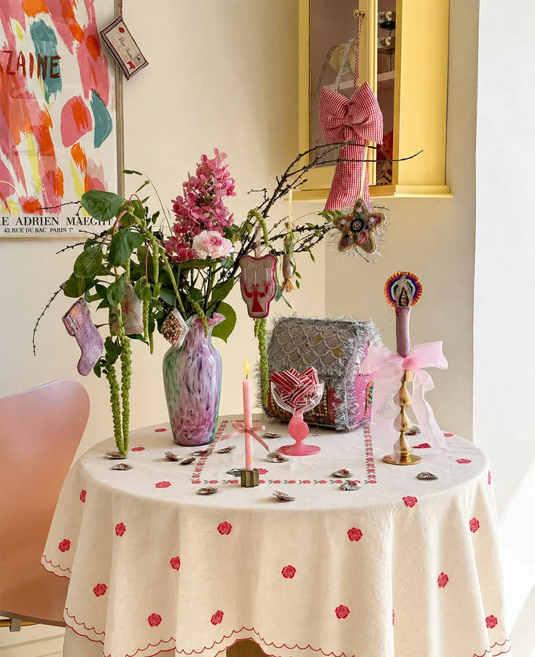 ROSE TABLECLOTH
