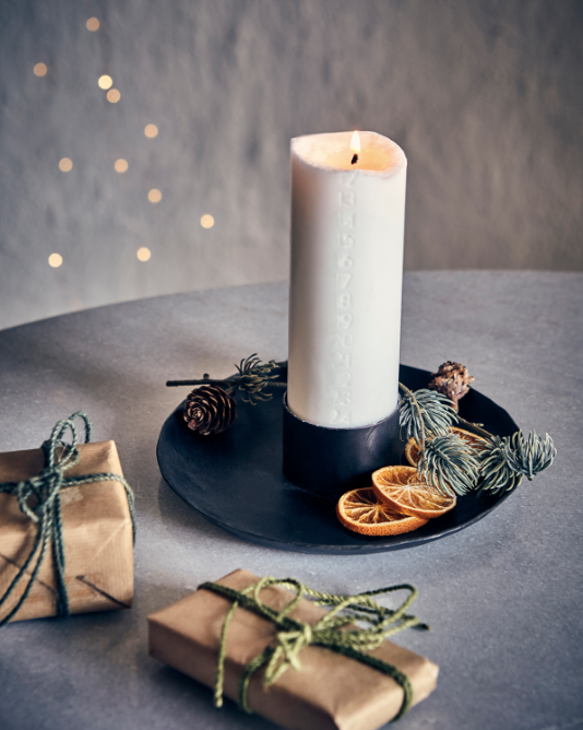 CALENDER CANDLE 1-24 - White