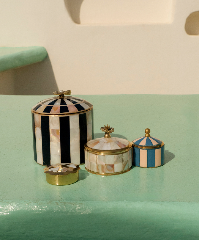 MAISIE CIRCUS BOX - MEDIUM - PEARLY