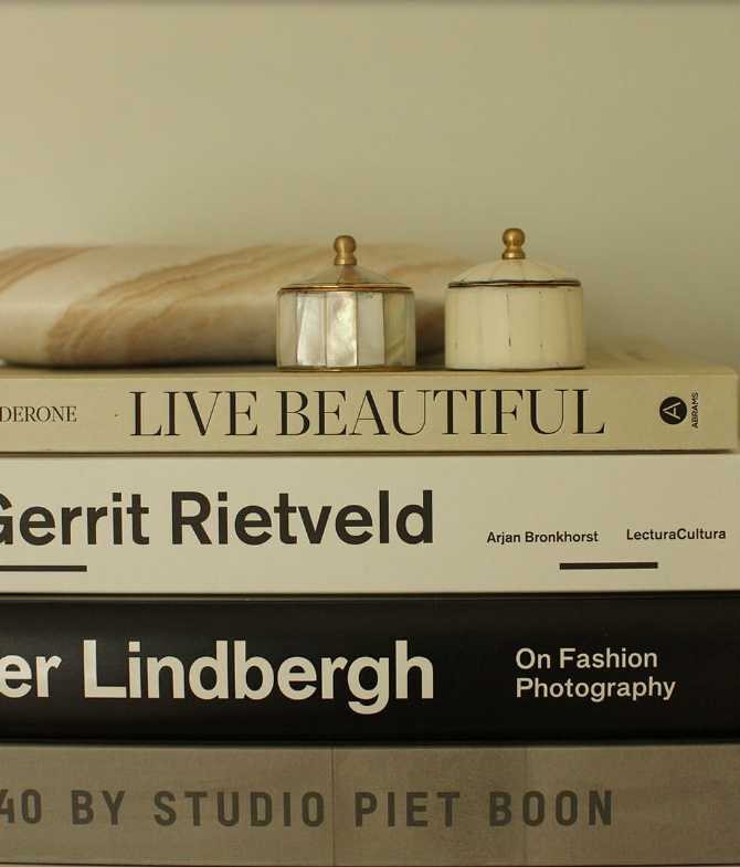 BAILEY VIRCUS BOX - SMALL - WHITE