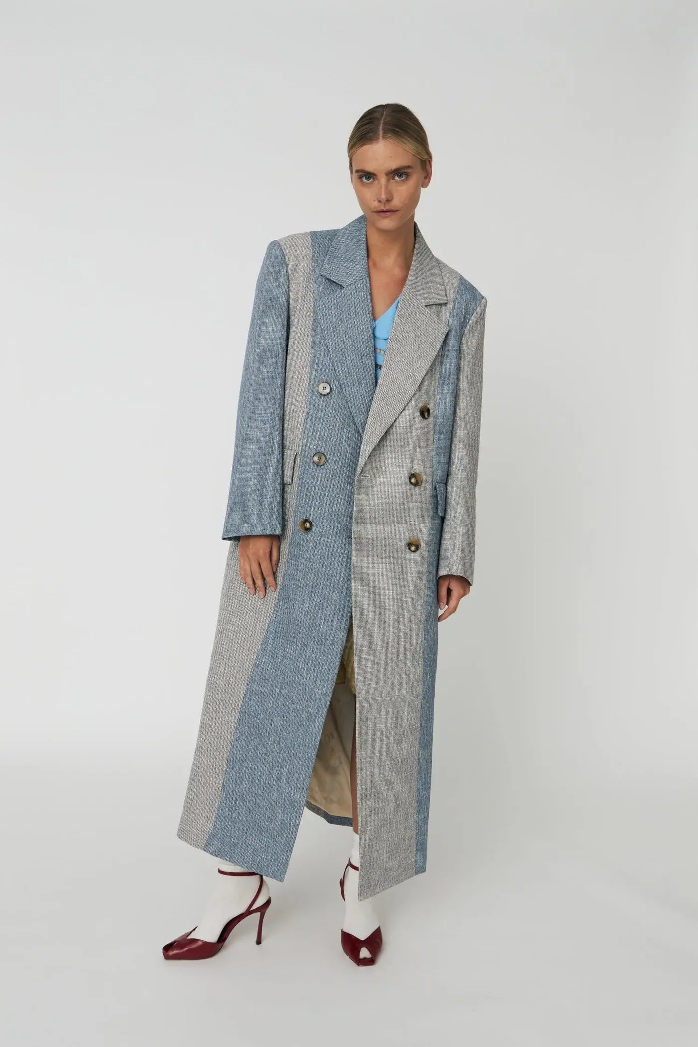 OVERSIZE STRIBET FRAKKE -