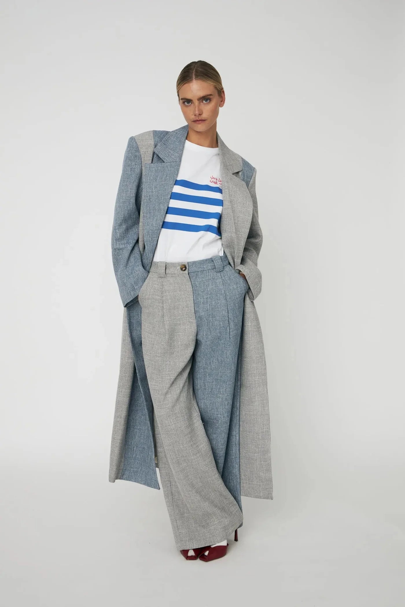 OVERSIZE STRIBET FRAKKE -