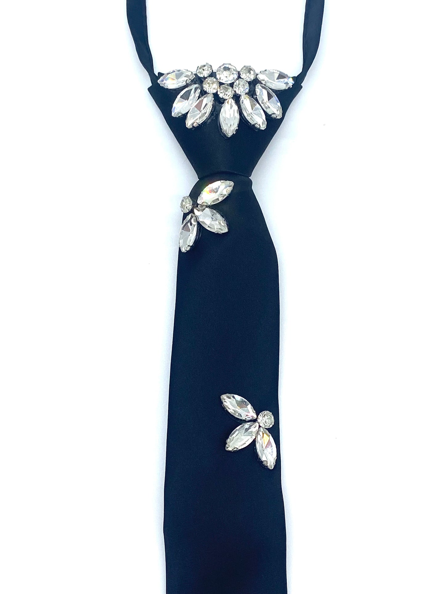 TIE WOMAN - T28 BLACK